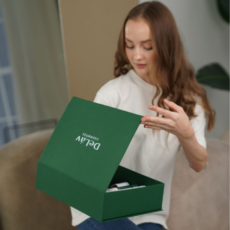 Коробка ПОДАРУНКОВА на магнітах Коробка ПОДАРУНКОВА на магнітах